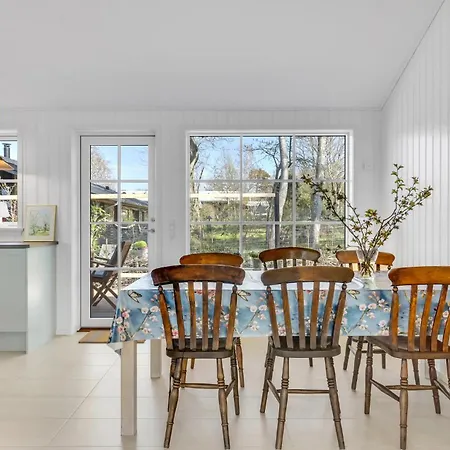 בית נופש Front In With Kitchen *